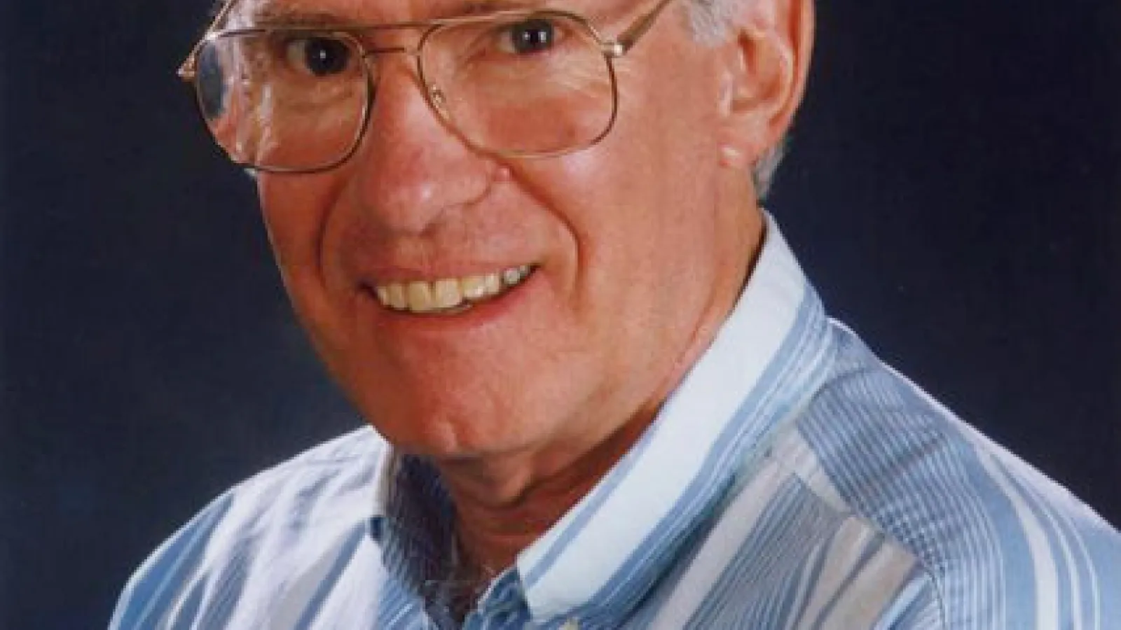 Gary Steigman headshot