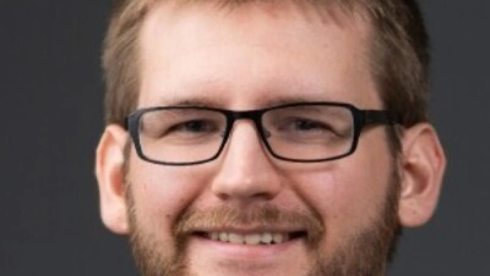 engel headhsot