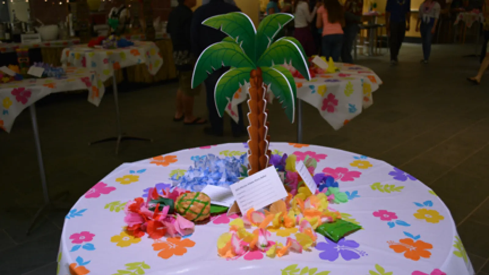 Party table 