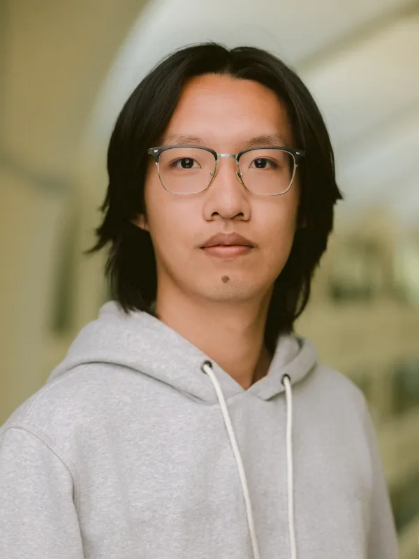 Bangzheng Han Headshot